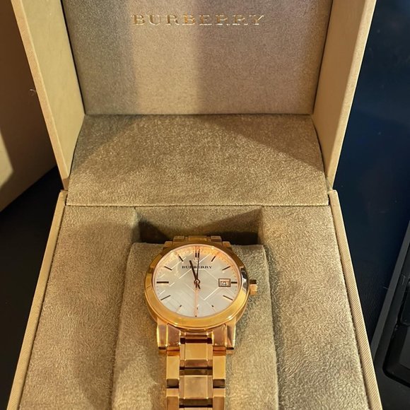 Burberry The City Quartz Watch Rose Gold - Picture 2 of 6